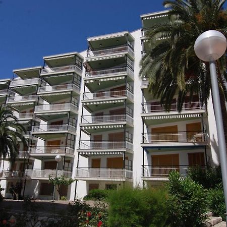 Costa Daurada Apartaments - Tauro Salou Ngoại thất bức ảnh